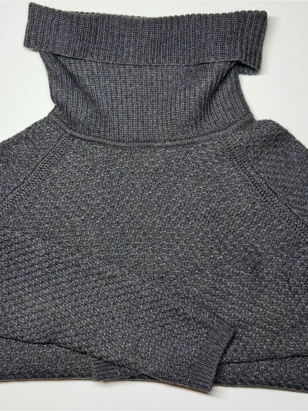 Banana Republic Grey Wool Blend Turtleneck Sweater Women’s Small